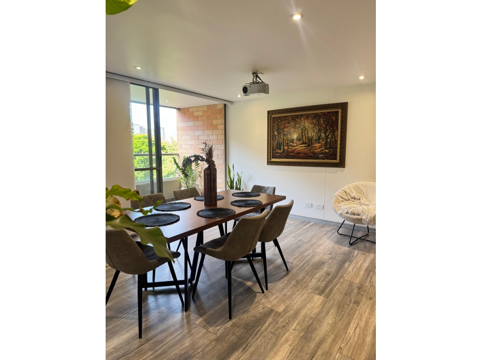 Alquiler apartamento Poblado San Lucas amoblado y amplio — foto 2