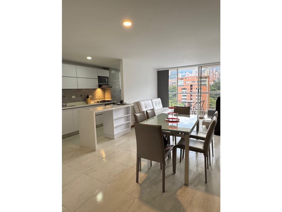 Apartamento en alquiler en Medellín amoblado en El Poblado
