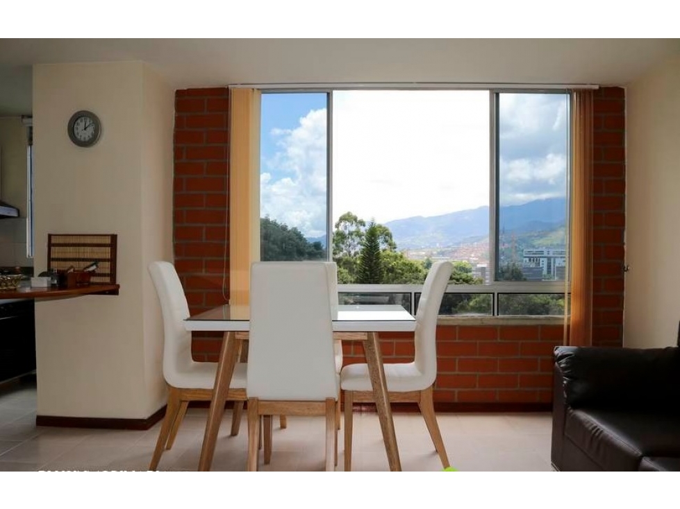 Alquiler apartamento Poblado Medellin en Manila con piscina