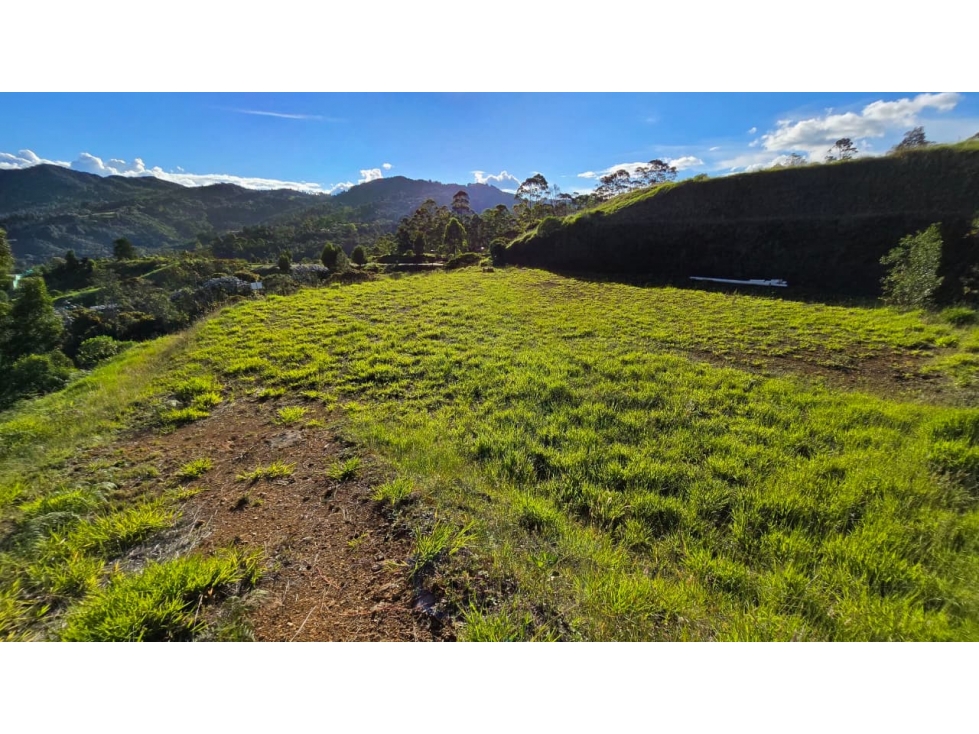 Lote de 2.554 m² en El Tablazo, Rionegro - Listo para construir — foto 4