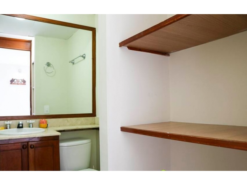 Alquiler apartamento Poblado Medellin en Manila con piscina — foto 4