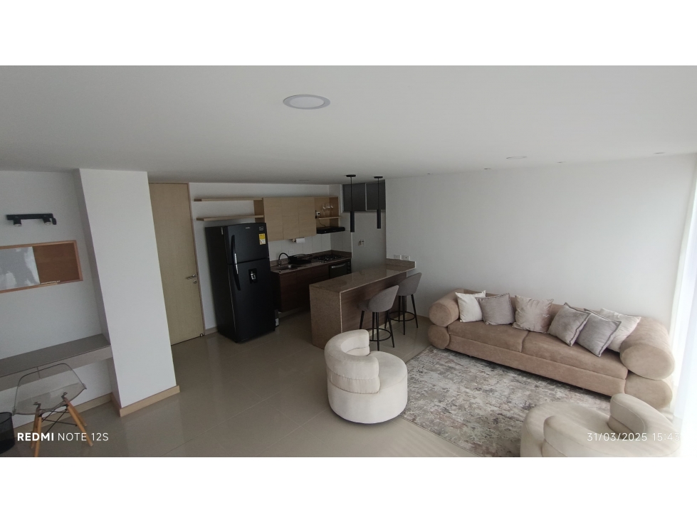 Apartamentos amoblados en arriendo en Medellín Loma del Indio — foto 2
