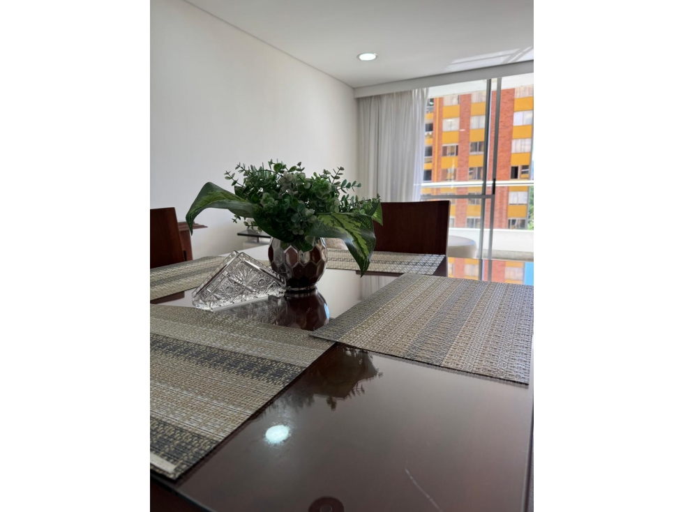 Renta apartamento Amoblado POR MES en Medellin, El poblado, OVIEDO — foto 6