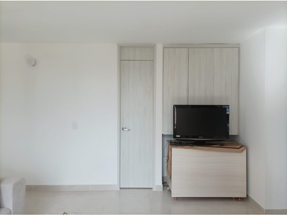 Arriendo apartamento en Medellín, el poblado, AMOBLADO — foto 6