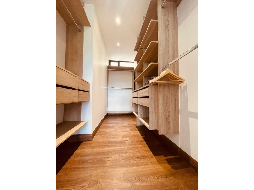 Alquiler apartamento en Medellín, el poblado — foto 6