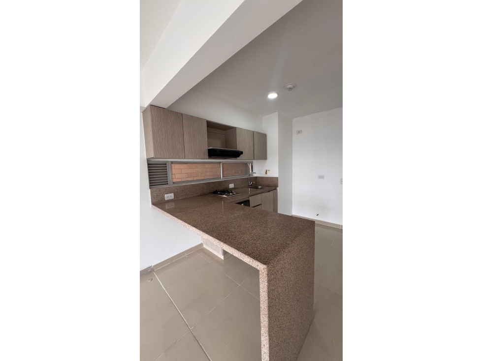Arriendo loft en sabaneta, SIN MUEBLES, piscina climatizada — foto 5