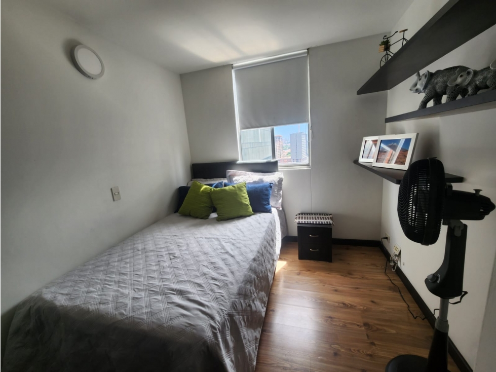 Arriendo apartamento en Medellín, Ciudad del Río con vista panorámica — foto 6