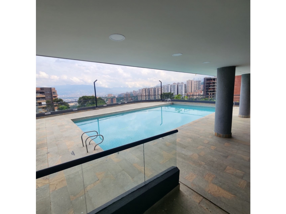 Renta Apartamento Amoblado POR MES en Envigado, El Escobero — foto 3