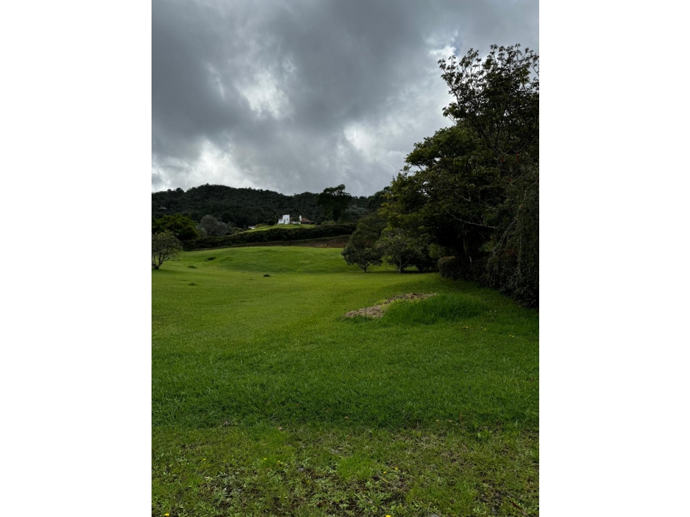 Lote en La Ceja, campestre en parcelación Con Agua de nacimiento — foto 3