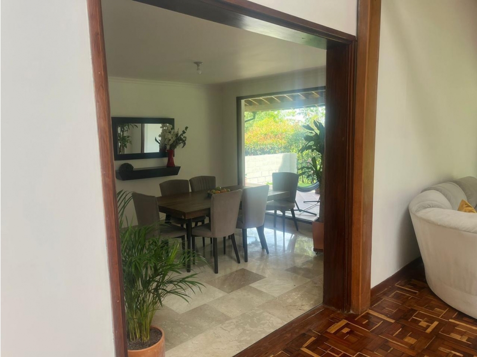 Arriendo casa en envigado, sector loma del chocho — foto 6