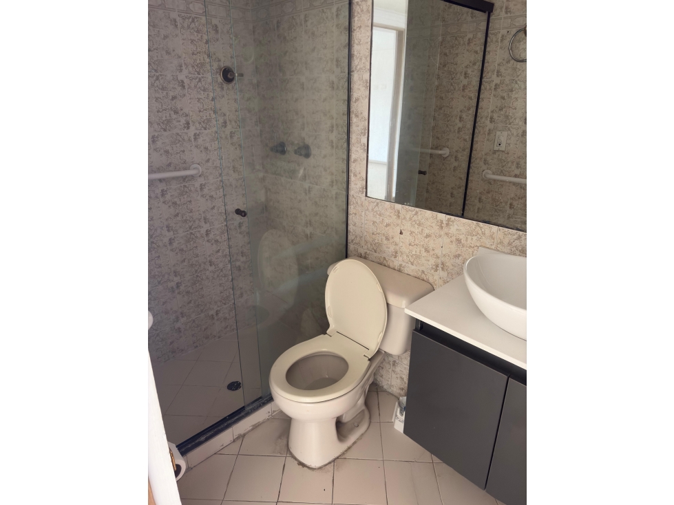 Arriendo apartamento en medellin, laureles SIN MUEBLES, Piso 15 — foto 6