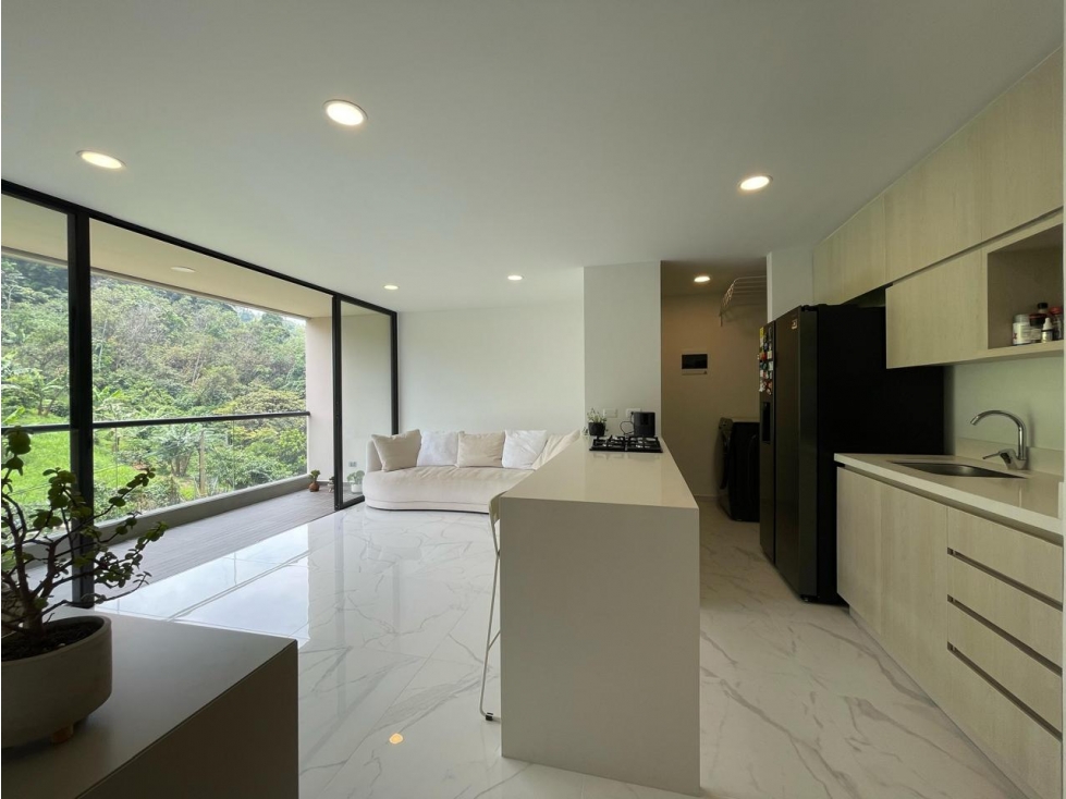 Venta Apartamento en Envigado Barrio Trianon — foto 2