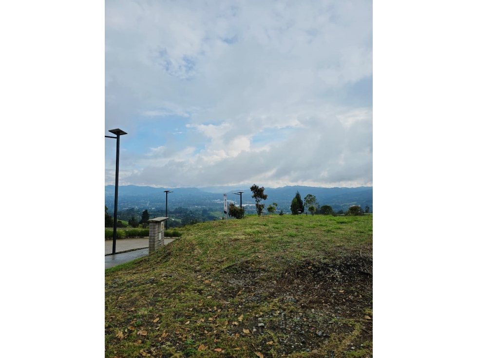 Lote en Venta Rionegro en el Tablazo cerca a Llanogrande. — foto 2