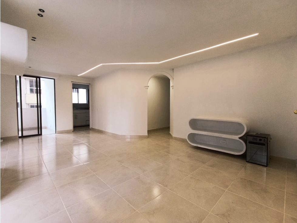 Arriendo apartamento en Medellín, el poblado, SIN MUEBLES
