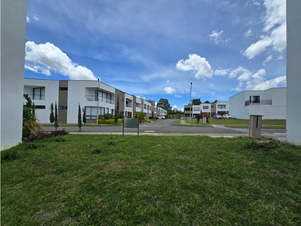 Lote de oportunidad en gualanday, llano grande - 2
