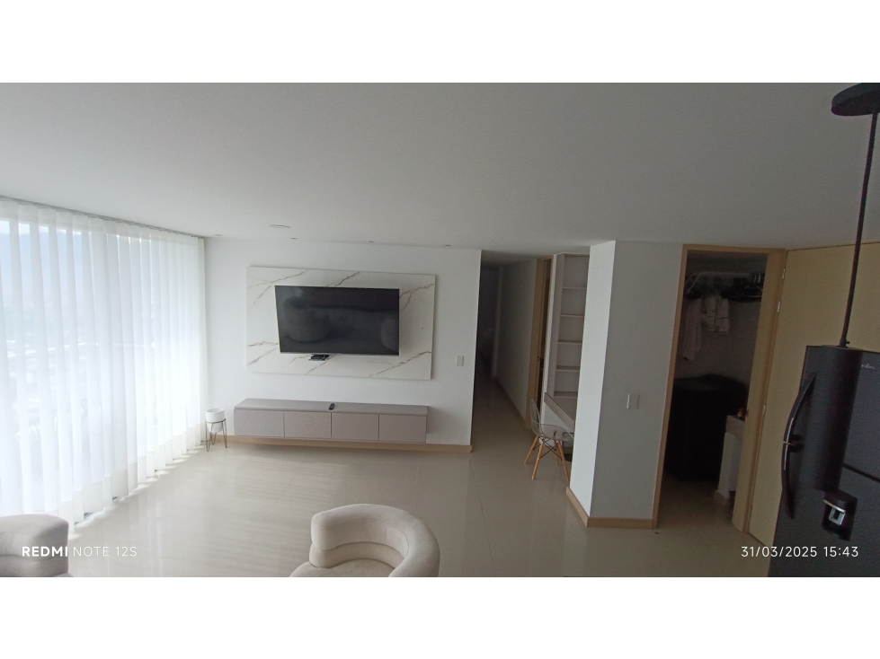 Apartamentos amoblados en arriendo en Medellín Loma del Indio — foto 3