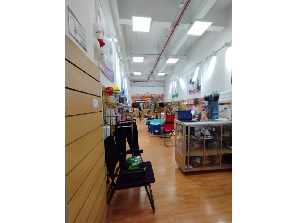 VENTA LOCAL COMERCIAL CENTRO COMERCIAL SANTAFÉ