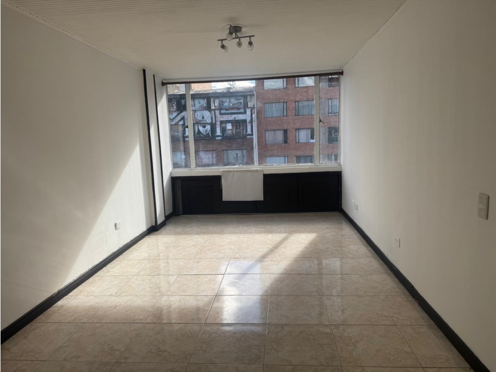 APARTAMENTO EN VENTA EN CHAPINERO ALTO APTO 304 — foto 2