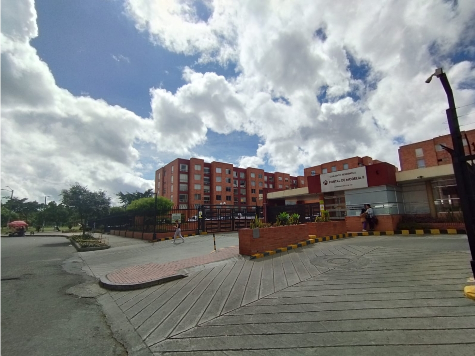 APARTAMENTO PORTAL DE MODELIA