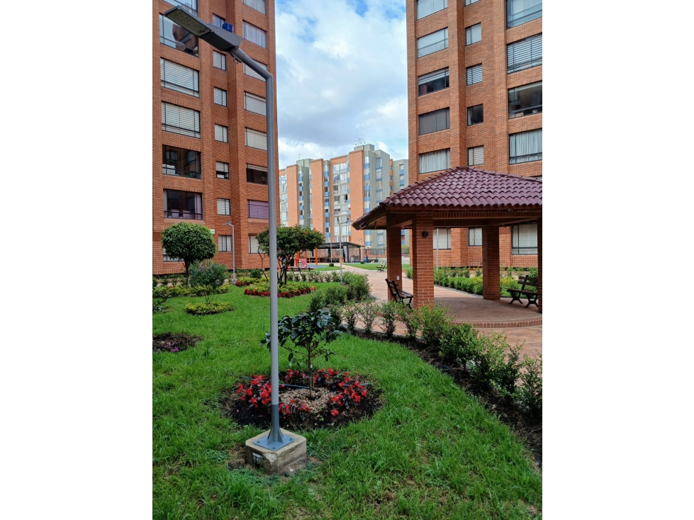 SE ARRIENDA APARTAMENTO SALITRE ORIENTAL — foto 2