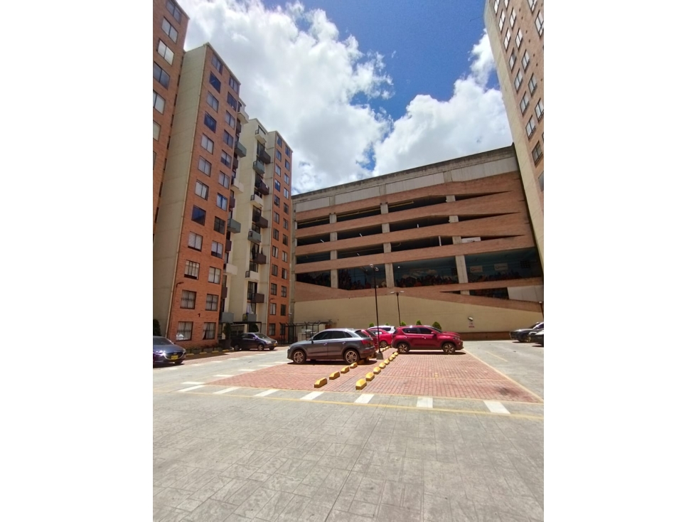 APARTAMENTO EN ARRIENDO PEDREGAL ALAMOS