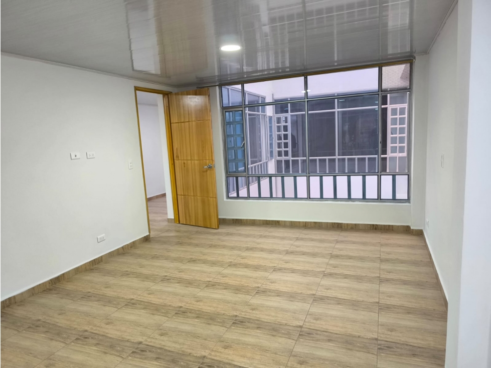 APARTAESTUDIO EN ARRIENDO BARRIO SAN LUIS- SERVICIOS INCLUIDOS — foto 2