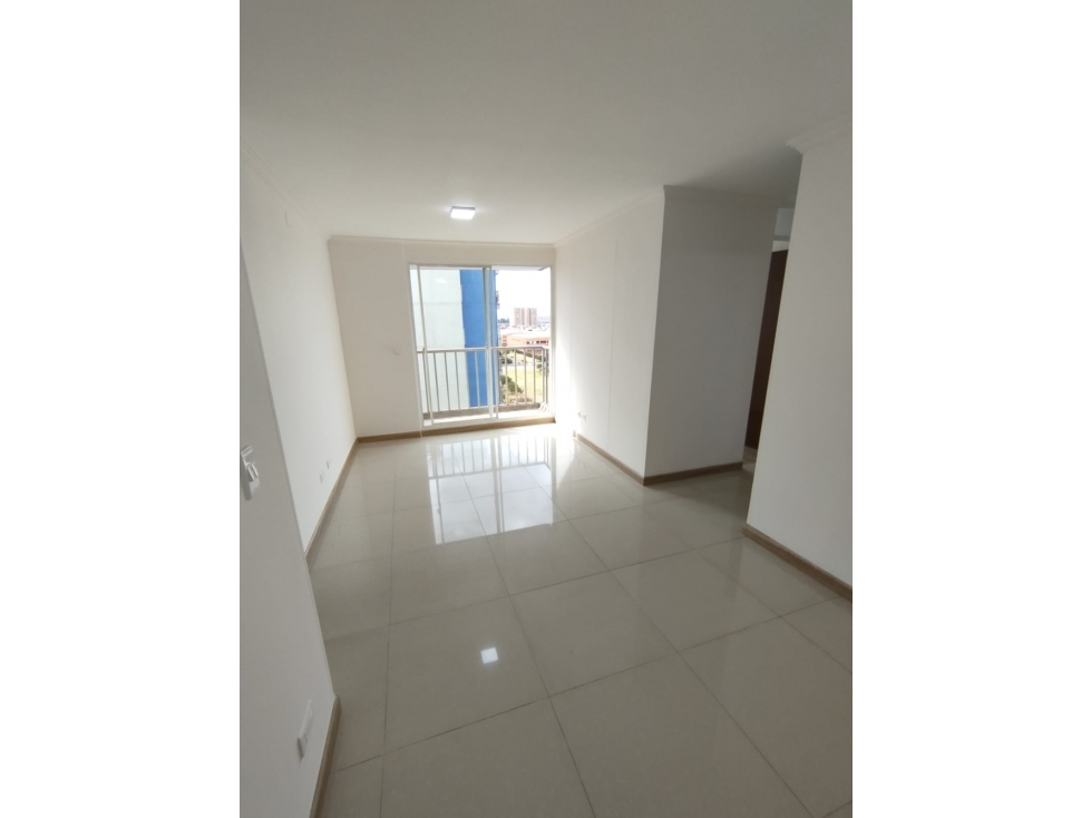 APARTAMENTO ADARVES DE CASTILLA — foto 3