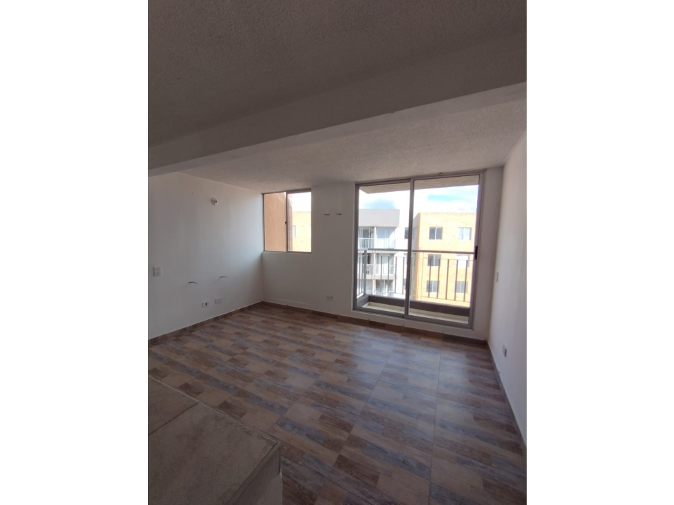 APARTAMENTO EN CIUDAD VERDE-EDIFCIO ALCAPARROS — foto 4