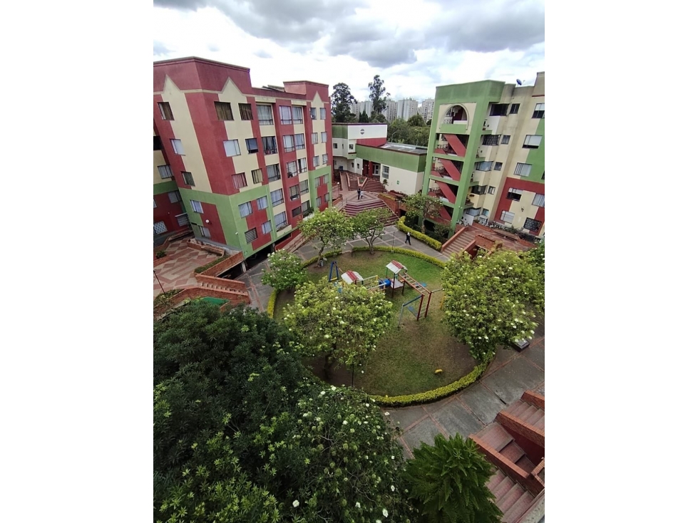APARTAMENTO EN VENTA CONJUNTO PARQUES DE CASTILLA/ APTO 504 — foto 2