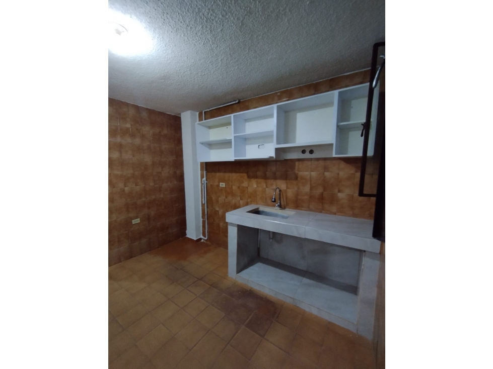APARTAMENTO EN ARRIENDO BOSA CARBONEL — foto 3