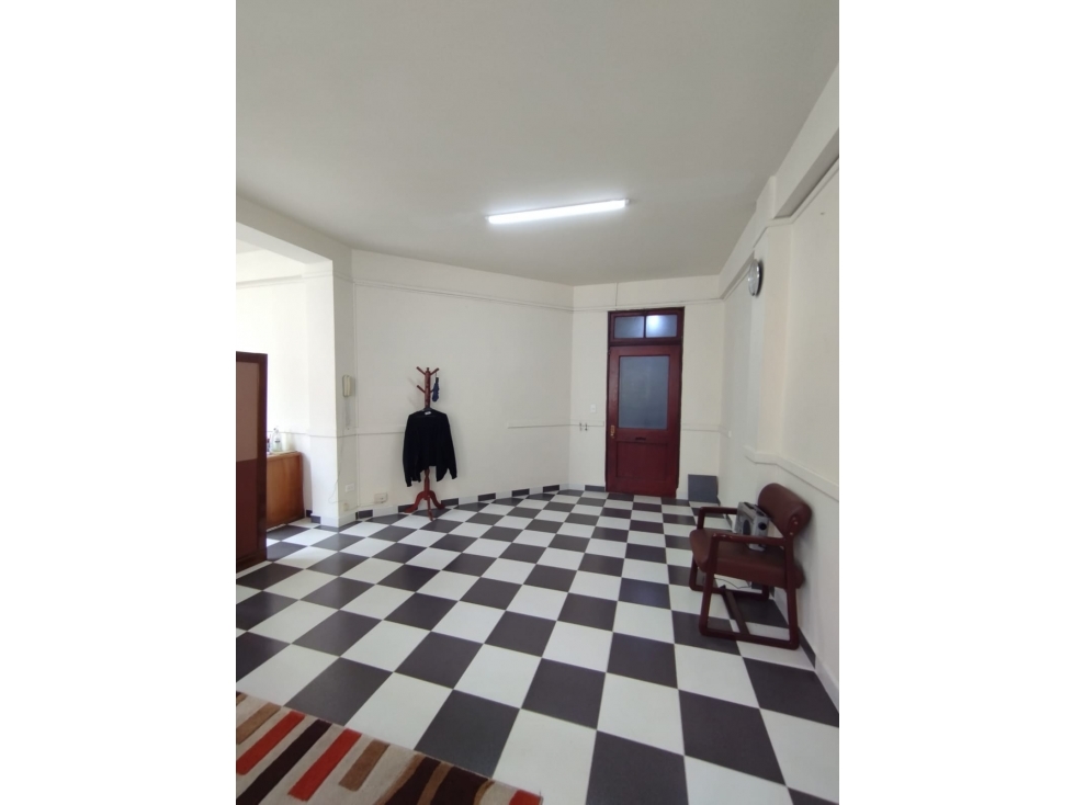 OFICINA EN ARRIENDO EDIFICIO CON EXCELENTE UBICACION — foto 6