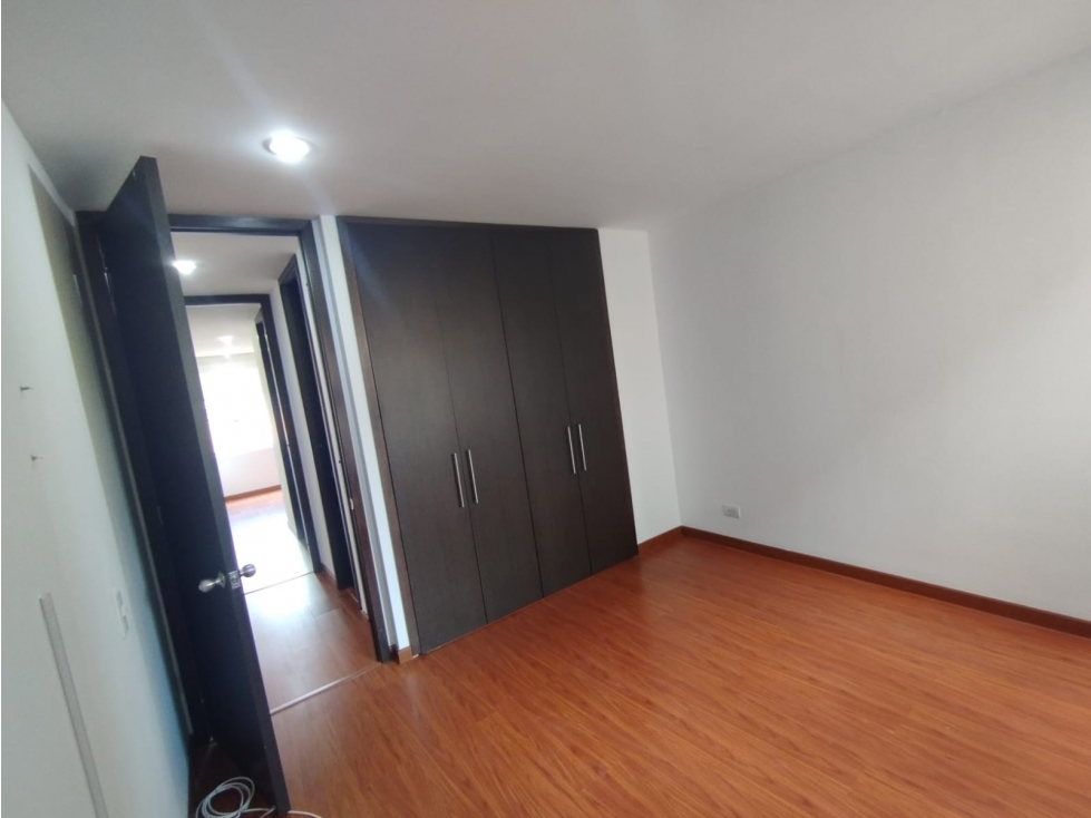 APARTAMENTO EN EL CONTADOR — foto 6