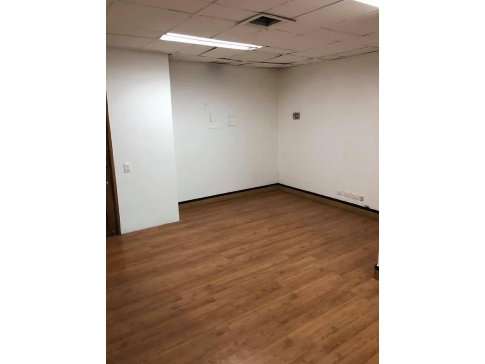 VENTA OFICINA POBLADO ZONA FINANCIERA