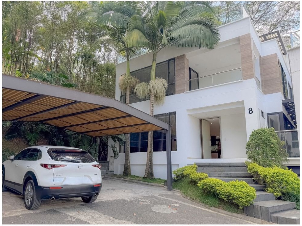 VENTA CASA DE LUJO ENVIGADO