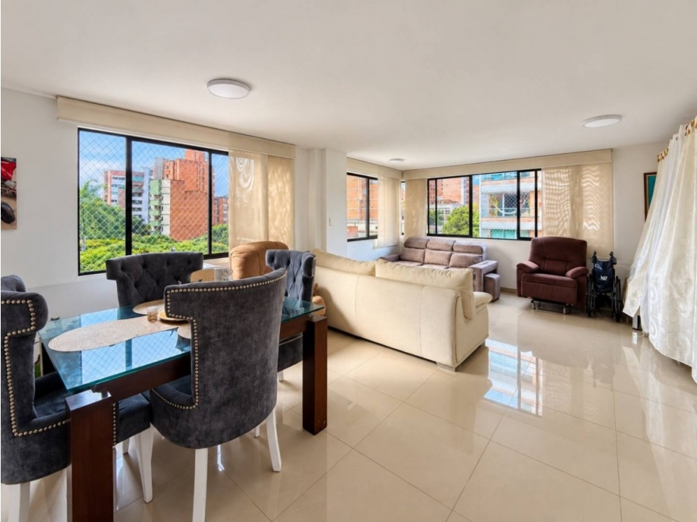 VENTA APARTAMENTO LAURELES — foto 2