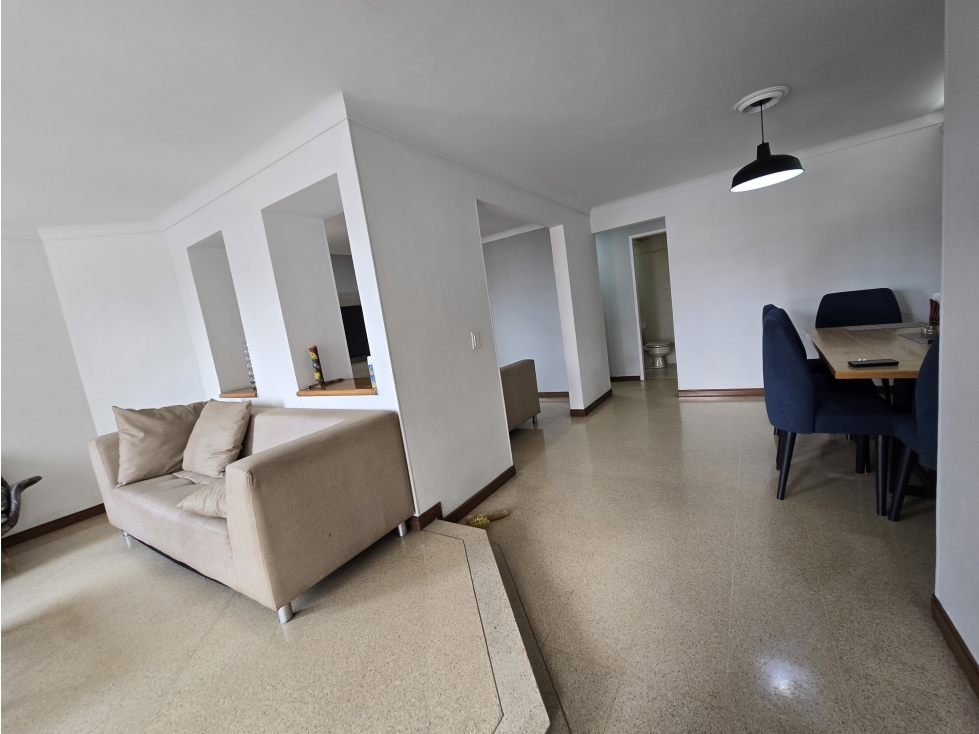 VENTA APARTAMENTO LAURELES LA CASTELLANA — foto 3