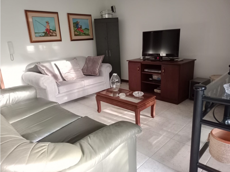 VENTA CASA ENVIGADO BENEDICTINOS — foto 4