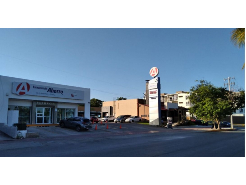 RENTA DE LOCALES COMERCIALES EN PLAZA CABO CATOCHE AV BONAMPAK