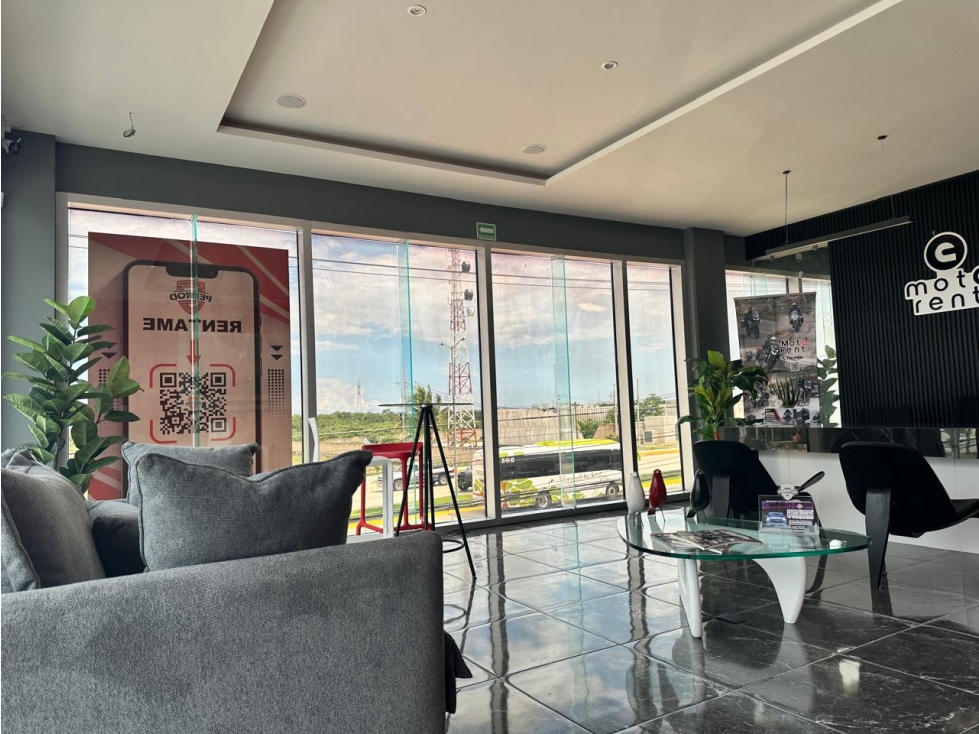 Local en Plaza centralia - 3
