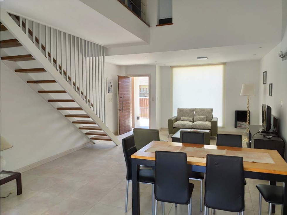 Espectacular Duplex en Colinas de Peralta Ramos — foto 4