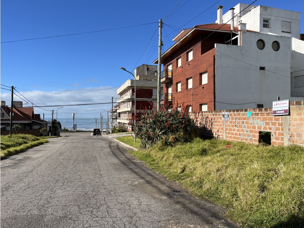 ¡EXCELENTE LOTE EN PUNTA MOGOTES! 376 MÂ² TOTALES IDEAL PROYECTO - 4