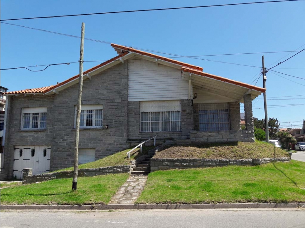 Espectacular Chalet de 3 dormitorios cerca del mar en Punta Mogotes — foto 2