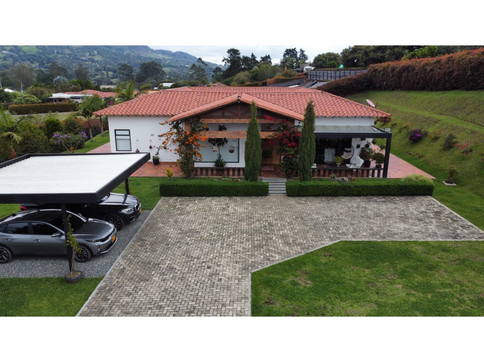 VENTA DE CASA, LA CEJA