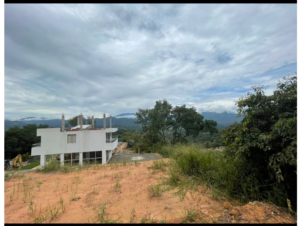 LOTE EN VENTA EN CONDOMINIO NAUTICA RESORT SOPETRÁN - ANT — foto 4