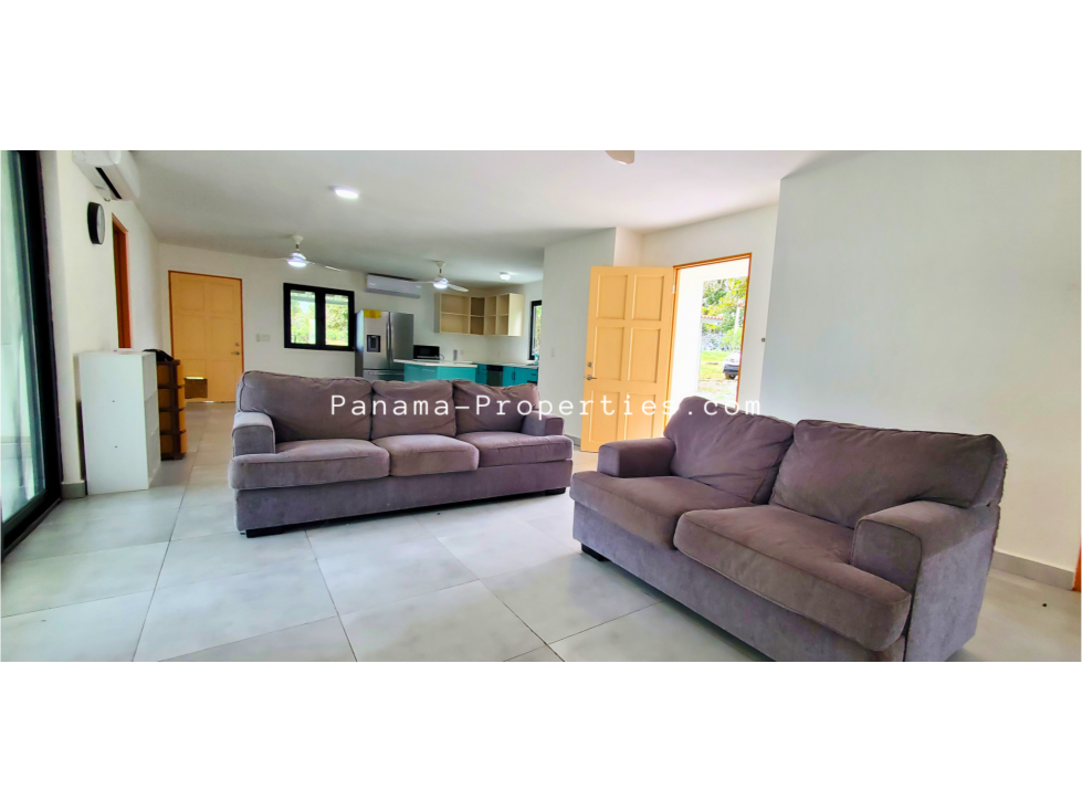 Casa de 3 habitaciones en Pedasi. dueño ofrece FINANCIAMIENTO - 2