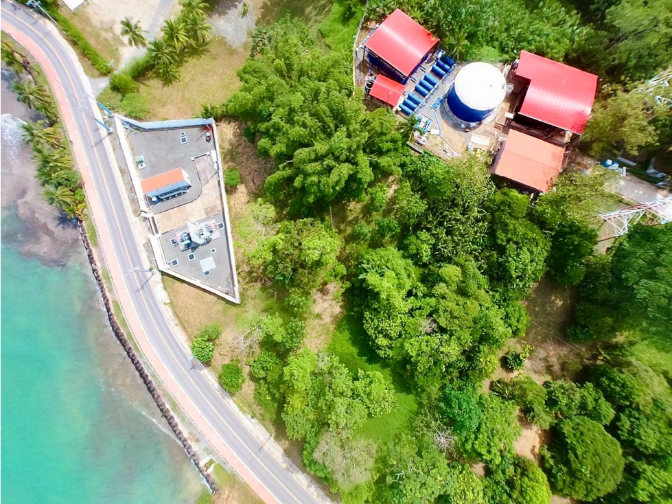 Lote con Vista al Mar Cerca de Bocas Town, Panama - 3