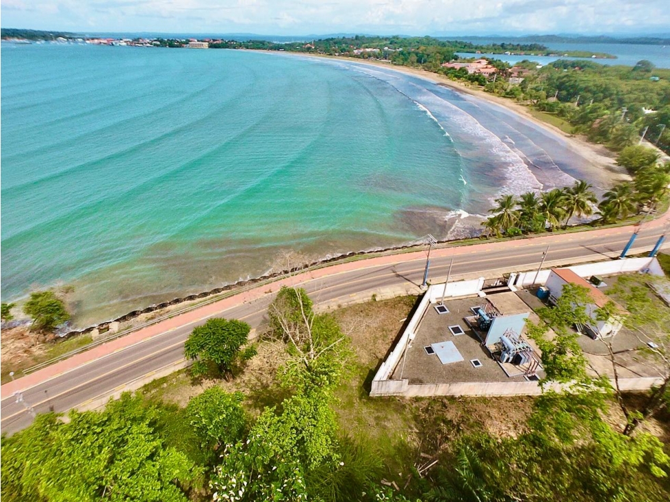 Lote con Vista al Mar Cerca de Bocas Town, Panama - 4
