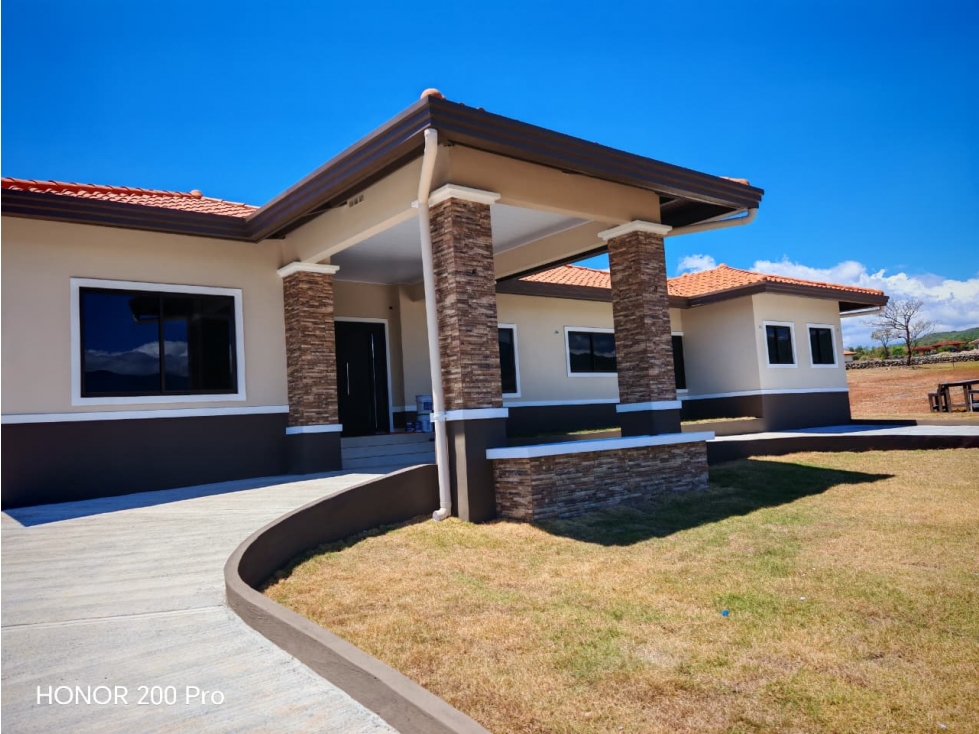 Casa Nueva de Montana en Comunidad Cerrada Boquete, Panama — foto 3