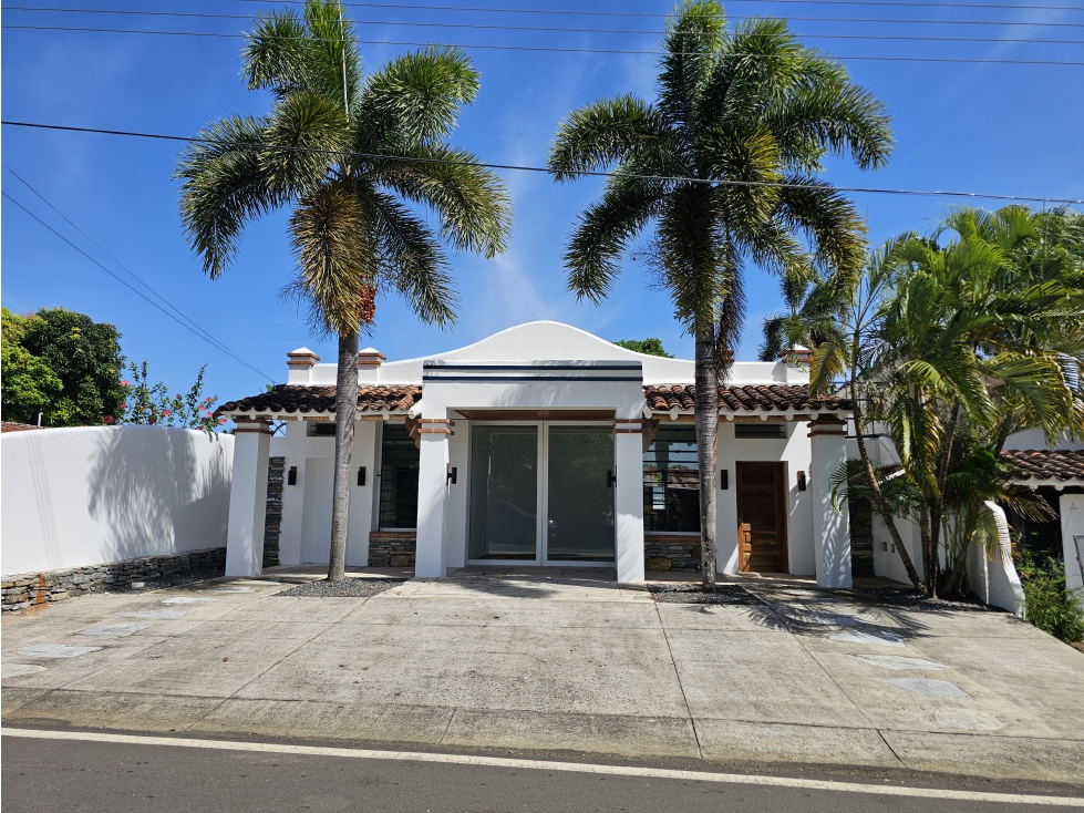 Casa de concepto abierto en el pueblo de Pedasi, Panama — foto 3