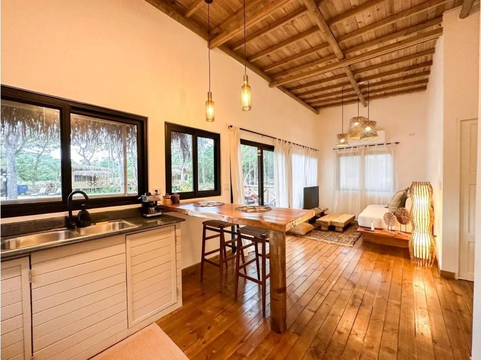 Nueva Casa Estilo Cabaña en Playa Venao, Panama - 5